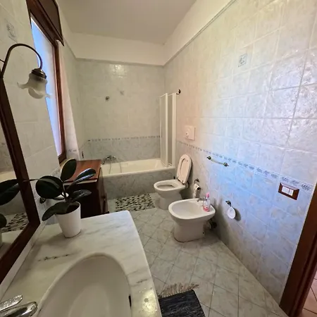 شقة Giravento